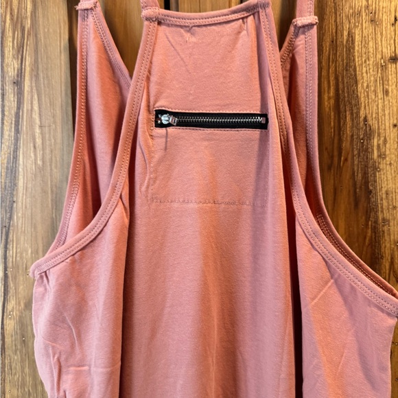 Oufeiya jumpsuit onesie peachy rust  color size small - Picture 6 of 10